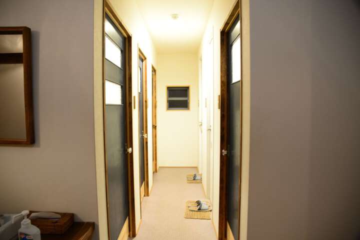 Room 21 of 57