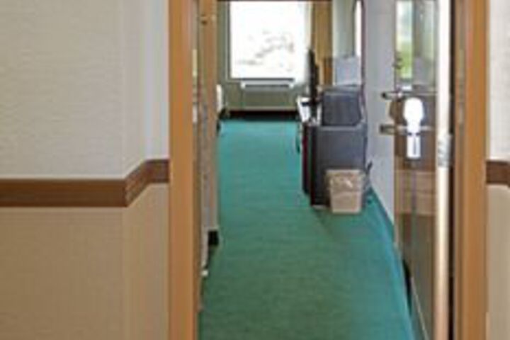 Room 50 of 65