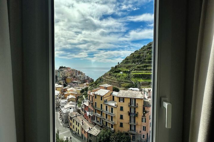 Room 119 of 190
