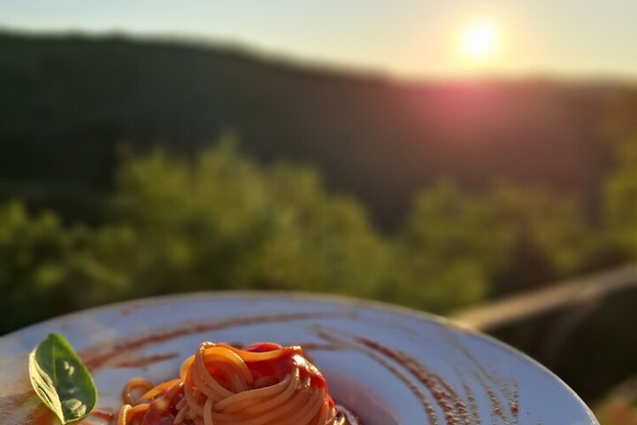 Dining 71 of 94