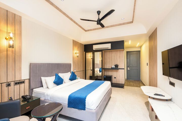 Room 55 of 161
