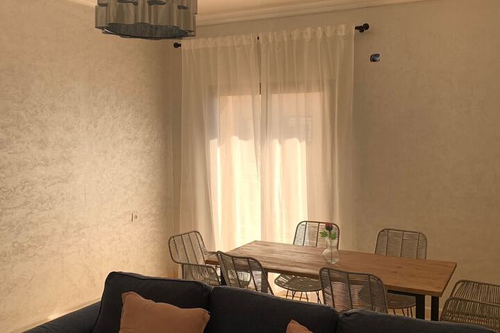 Room 10 of 16
