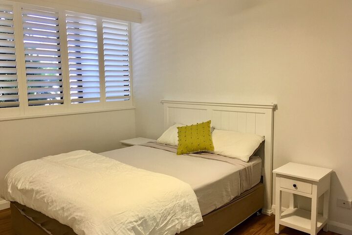 Room 16 of 80