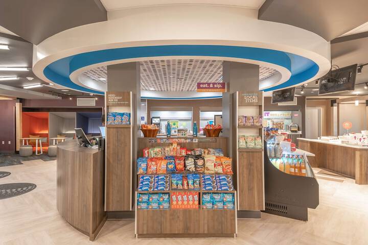 Snack bar