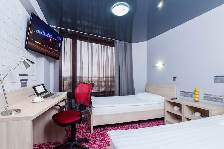 Room 6 of 61