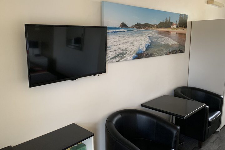 Room 18 of 36