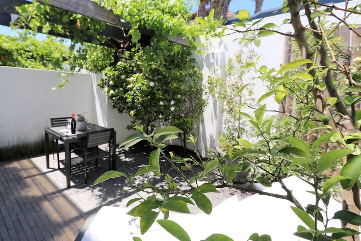 Terrace/Patio 33 of 98