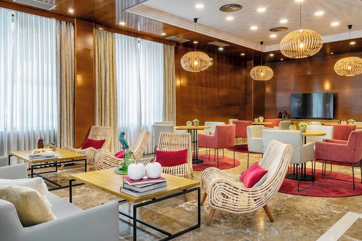 Hotel Interior 7 of 37
