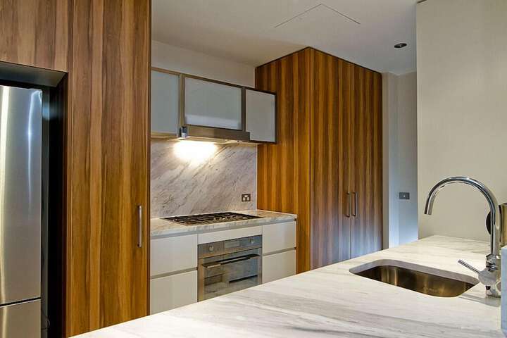Room 15 of 255
