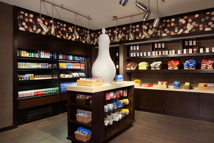 Snack bar