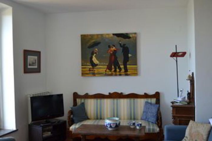 Room 22 of 34