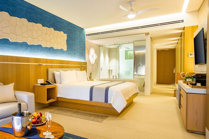 Room 8 of 79