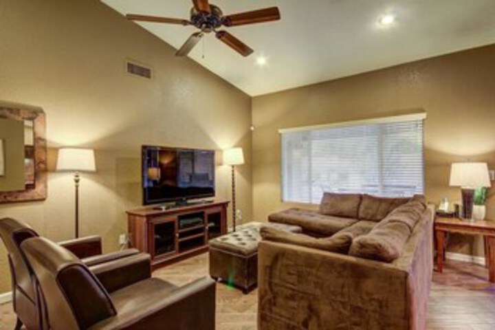 Image of SLS Janice Luxury Home - FREE Heated Pool Spa, Pool Table & More