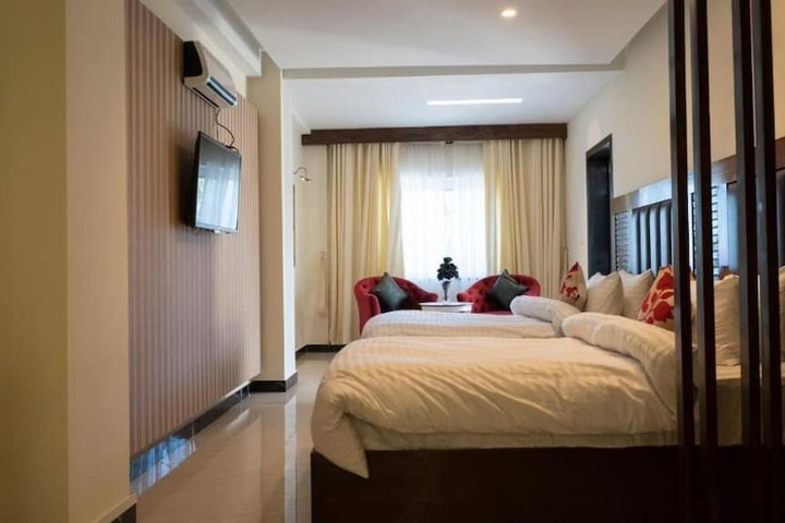 Room 5 of 39