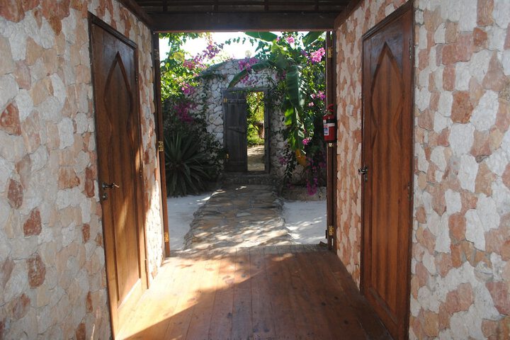 Room 14 of 140