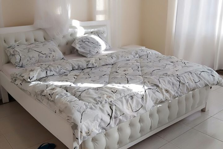 Room 16 of 20