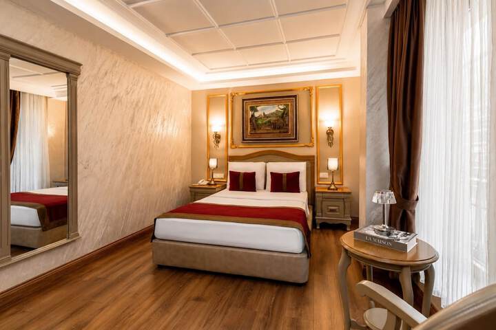 Room 36 of 84