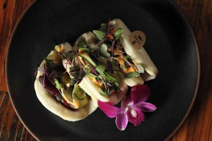 Dining 73 of 95