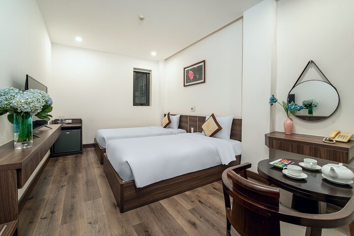 Room 21 of 43