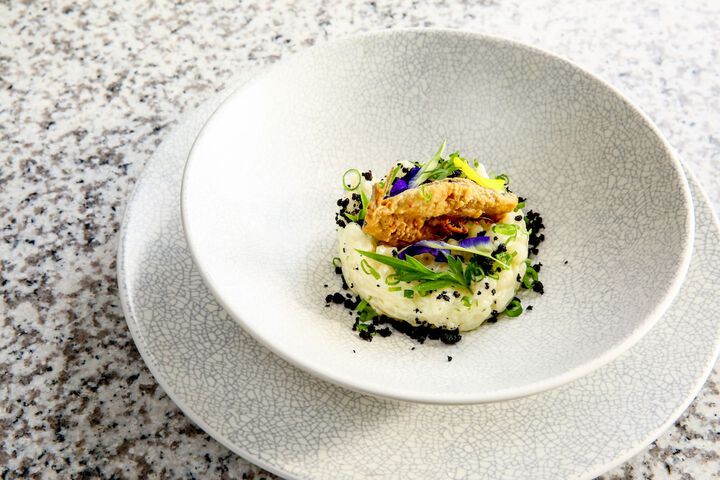 Dining 81 of 175