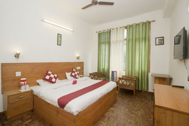 Room 8 of 20