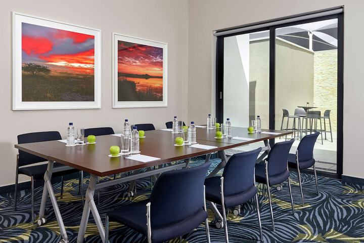 Meeting facility