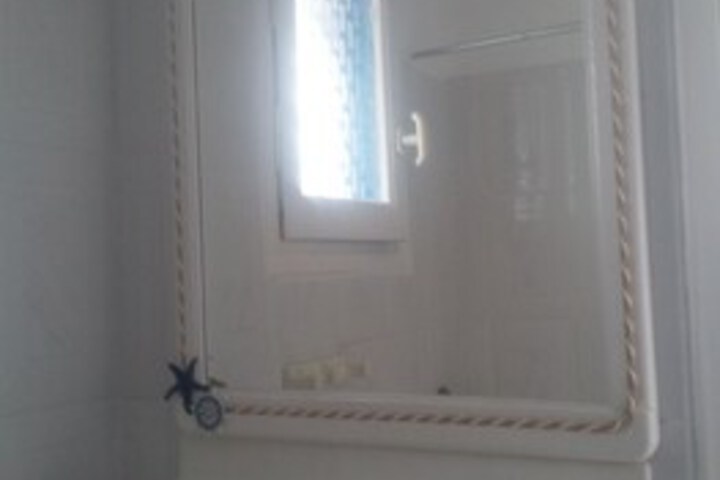 Room 14 of 73