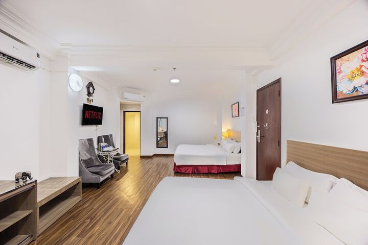 Room 10 of 49