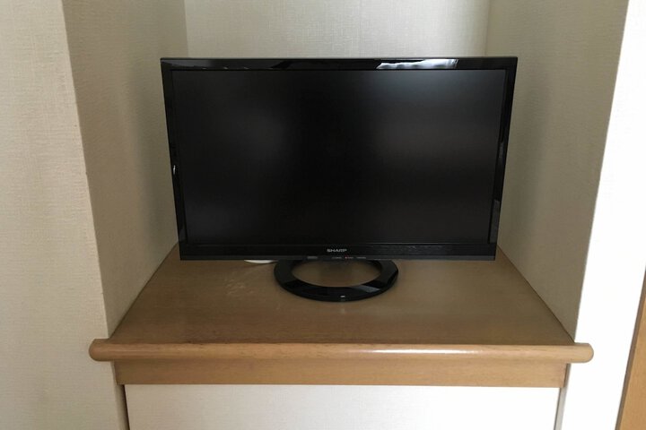 Room 16 of 43