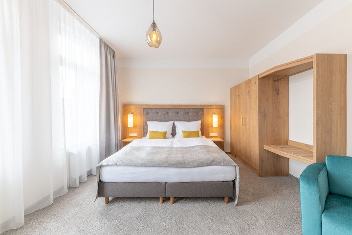 Room 18 of 34