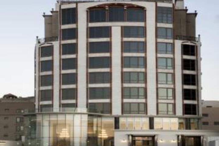 Aswar Hotel Suites - Dhahran Mall