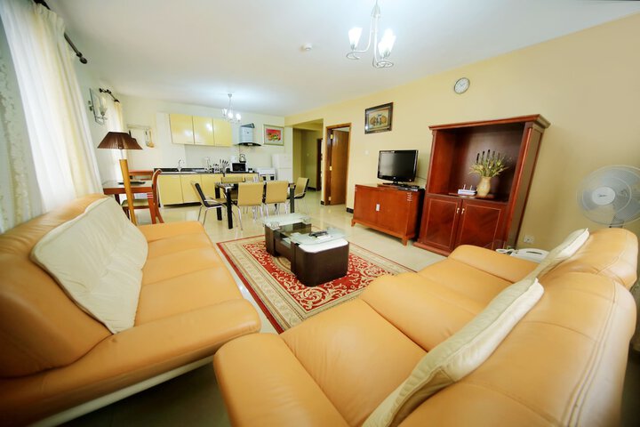 Room 9 of 30