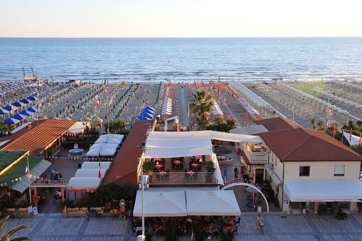 Hotel View 20 of 22