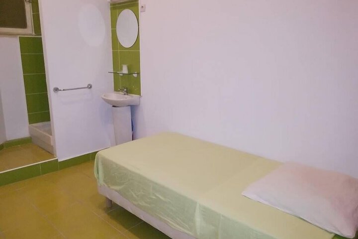 Room 20 of 62