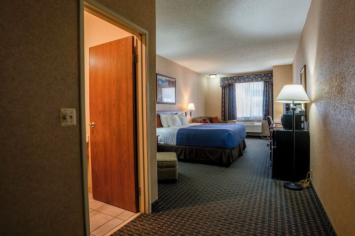 Room 27 of 56