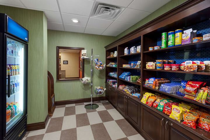 Snack bar