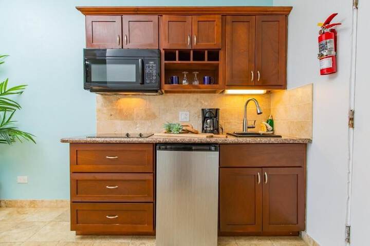 Private kitchenette