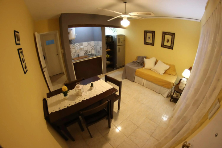Room 4 of 12