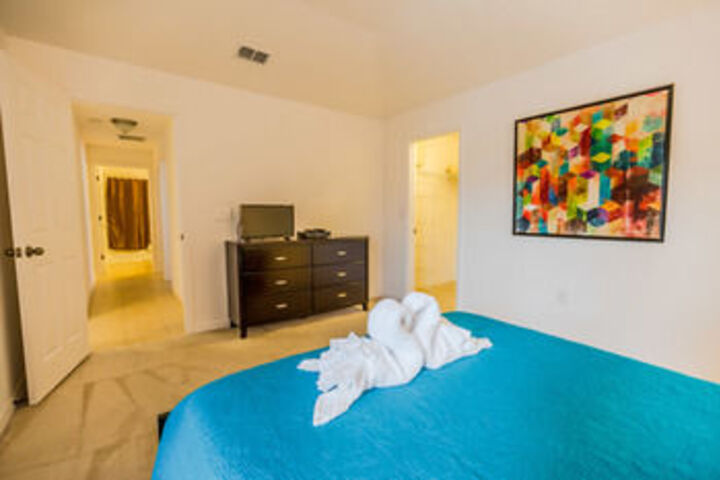 Room 40 of 105