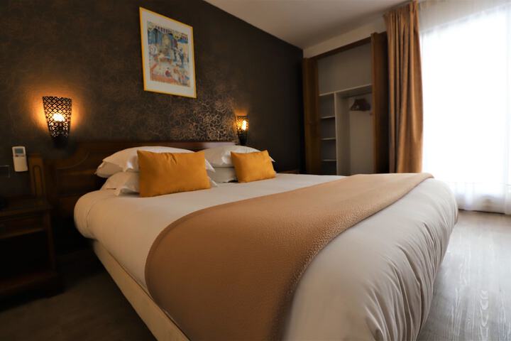 Room 18 of 46