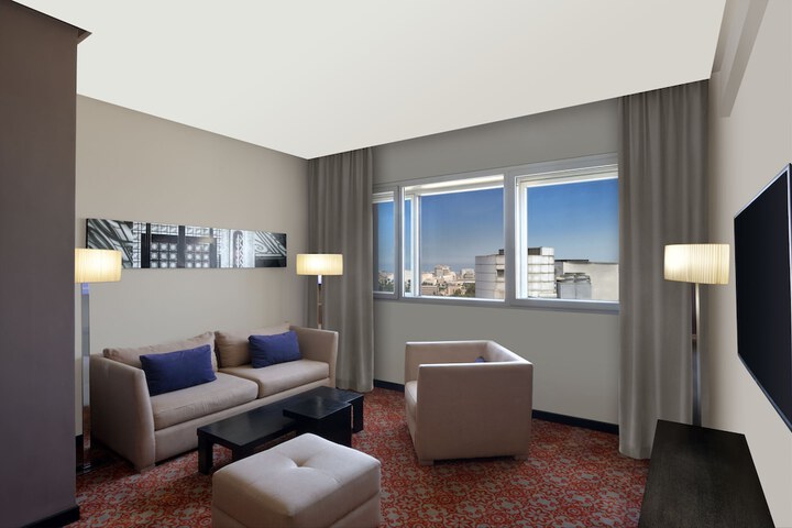 Room 54 of 137