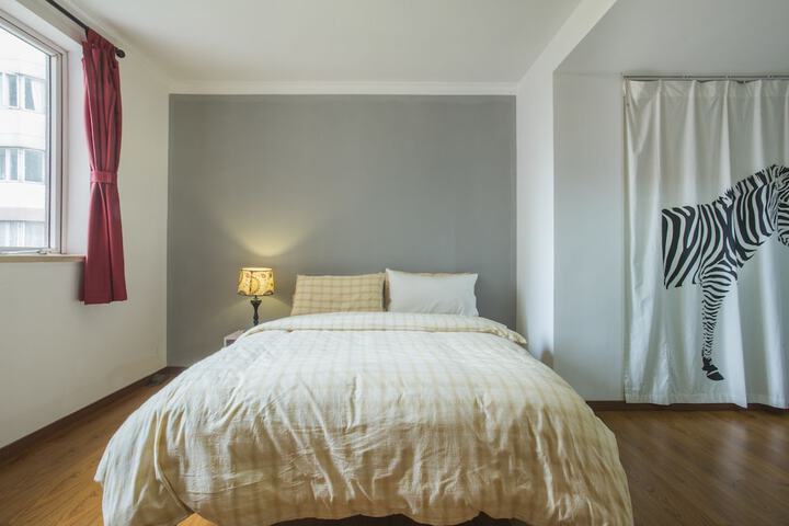 Room 4 of 41