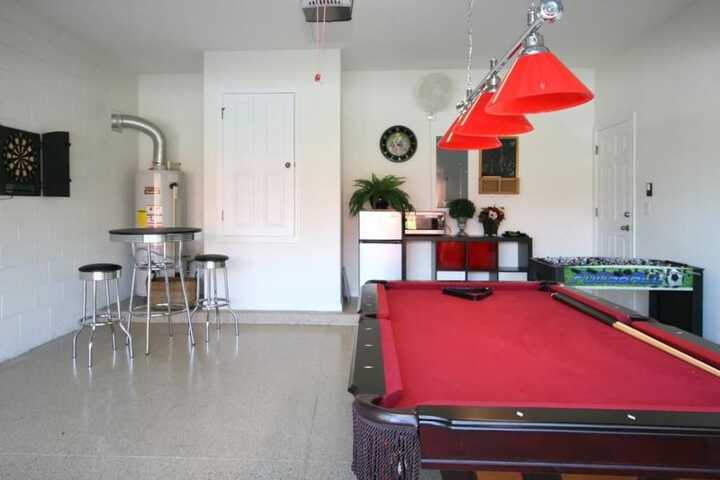 Room 277 of 299