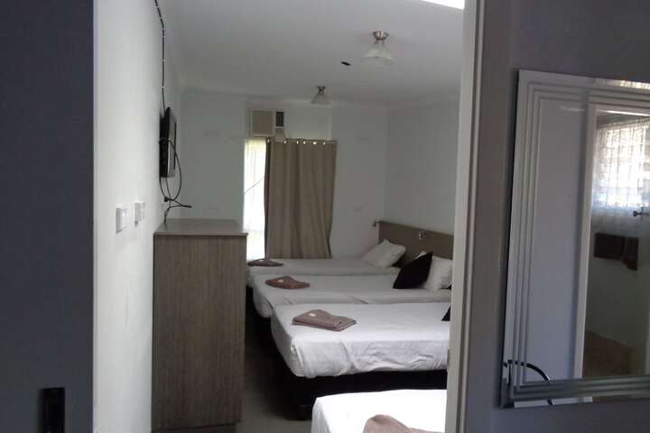 Room 7 of 78