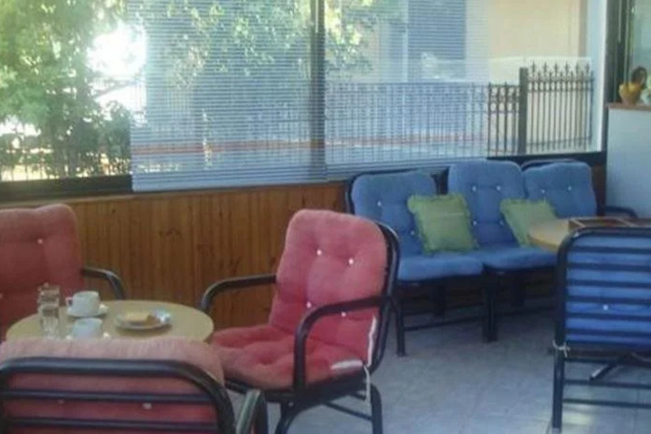 Terrace/Patio 6 of 9
