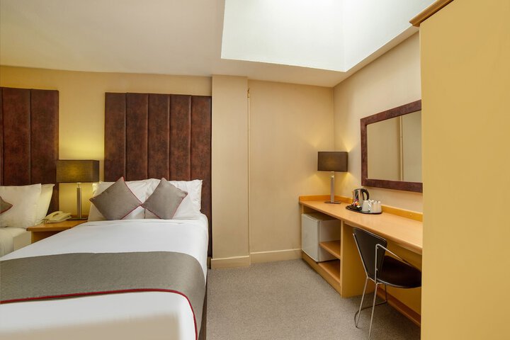 Room 29 of 58
