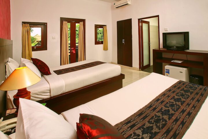 Room 12 of 49
