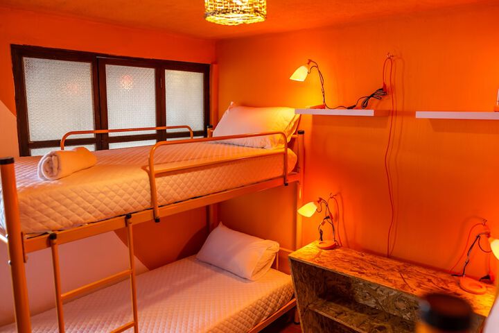 Room 12 of 59
