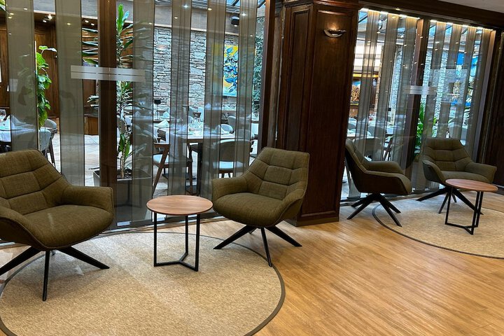 Lobby Entry