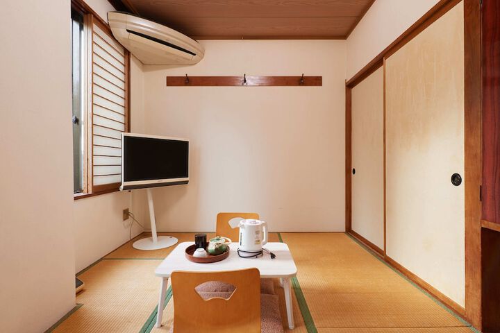 Room 13 of 75